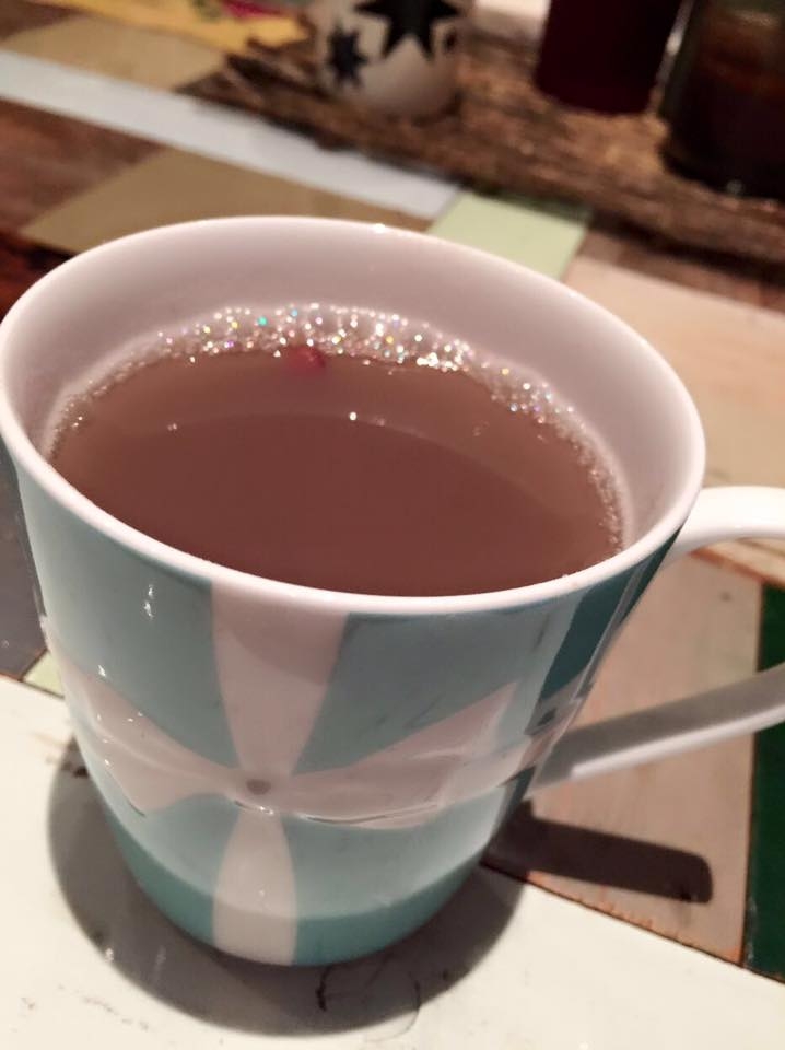 Sammi經常飲生熟薏米紅豆祛濕湯。