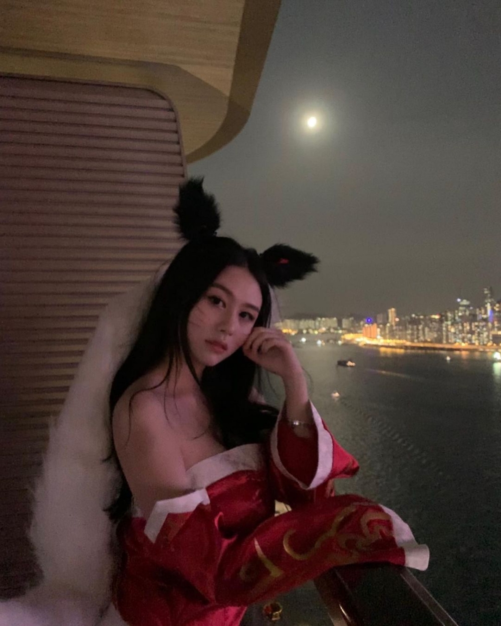 沈月cosplay《英雄聯盟》阿璃