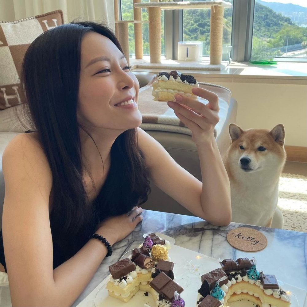 張曦雯 IG
