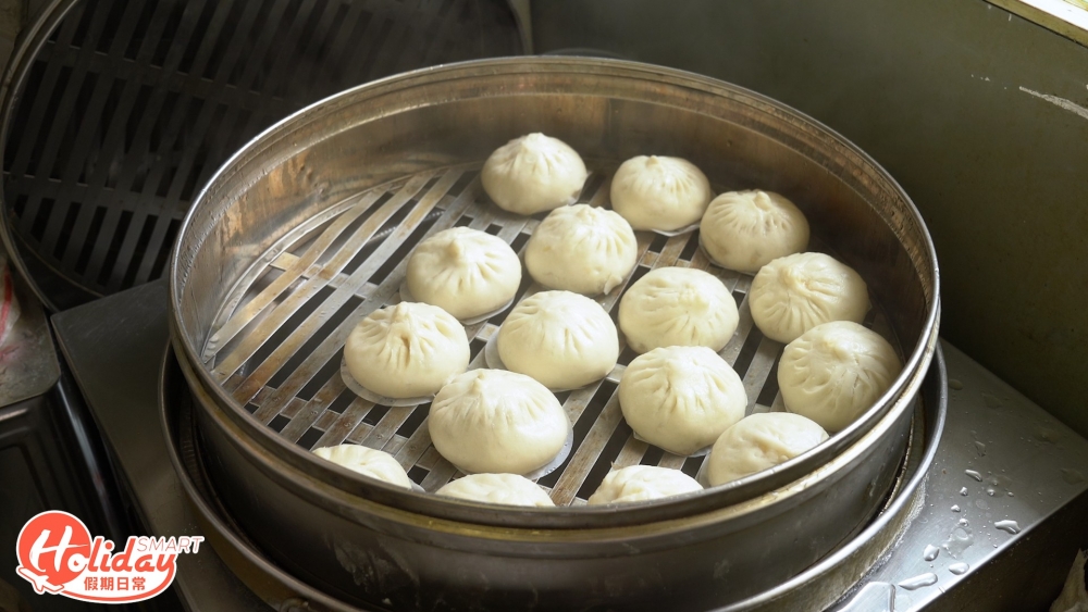 手工菜肉包 $7