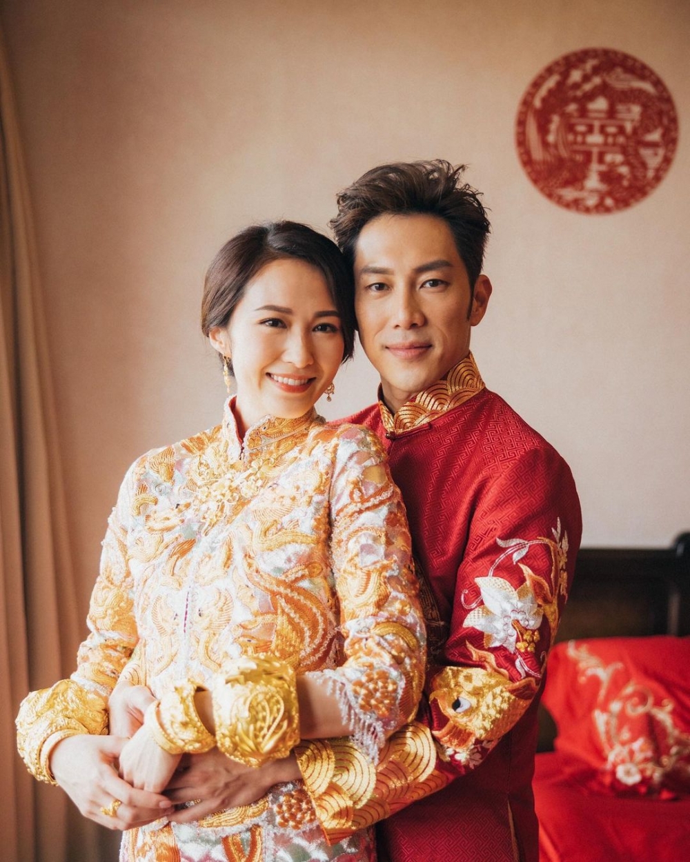湯怡同麥秋成喺年初突然無預警宣佈結婚