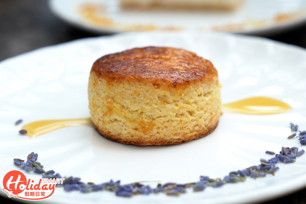 Honey and Garlic Scone