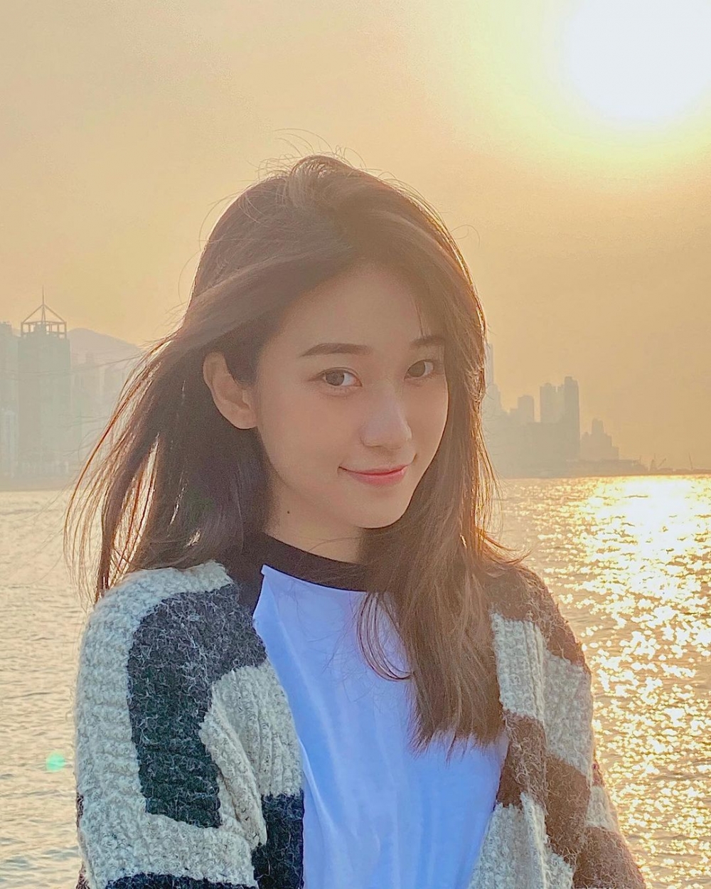 Candy Wong 黃曦誼 IG