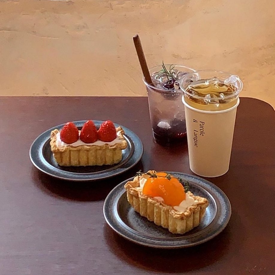 位於首爾延南洞嘅cafe「Parole & Langue」喺韓國年輕人中極具人氣