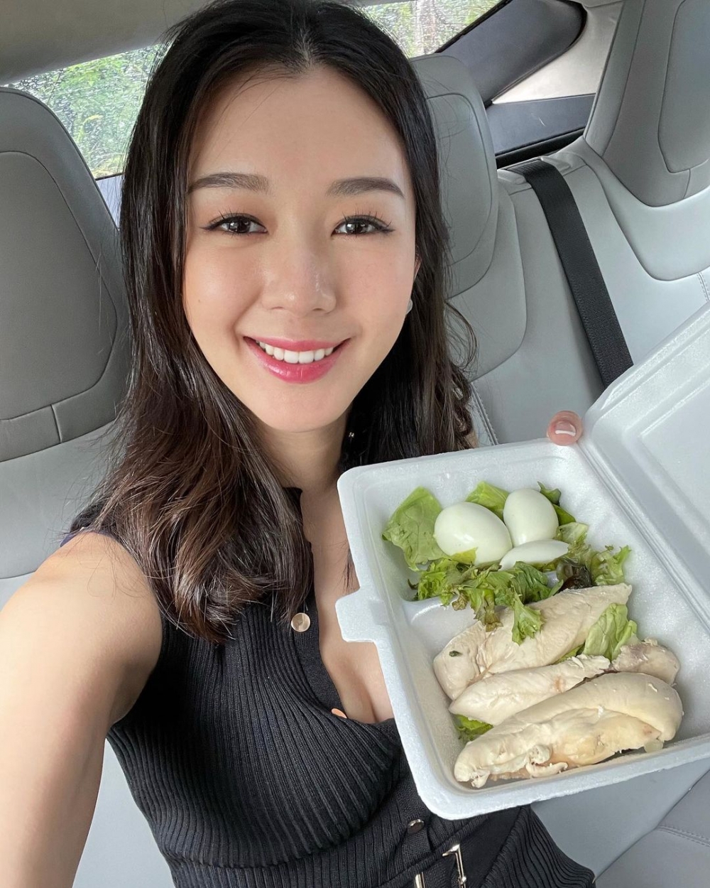 麥明詩當選後仍考獲美國執業律師資格