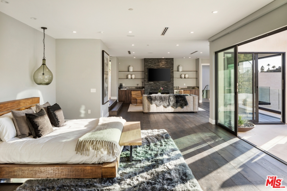 全屋一共有5間套房