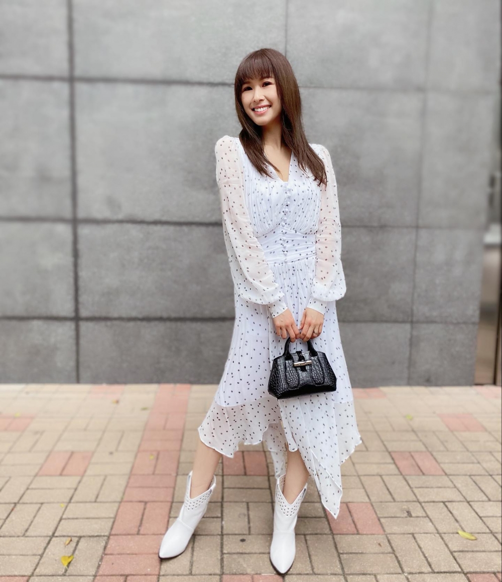 趙希洛FB
