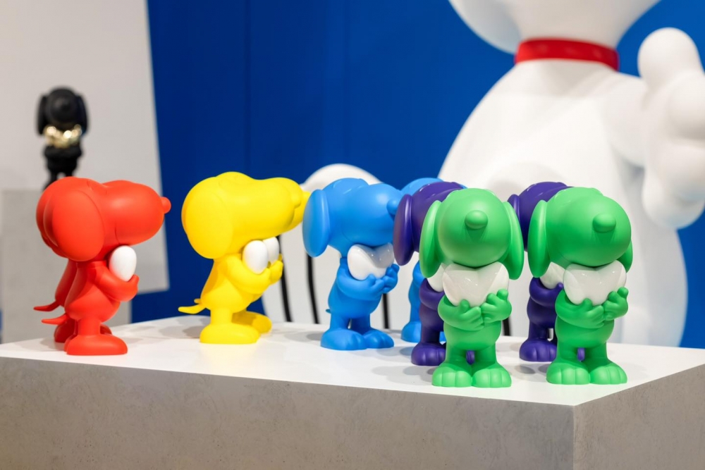 彩虹顏色的Snoopy Heart系列新作