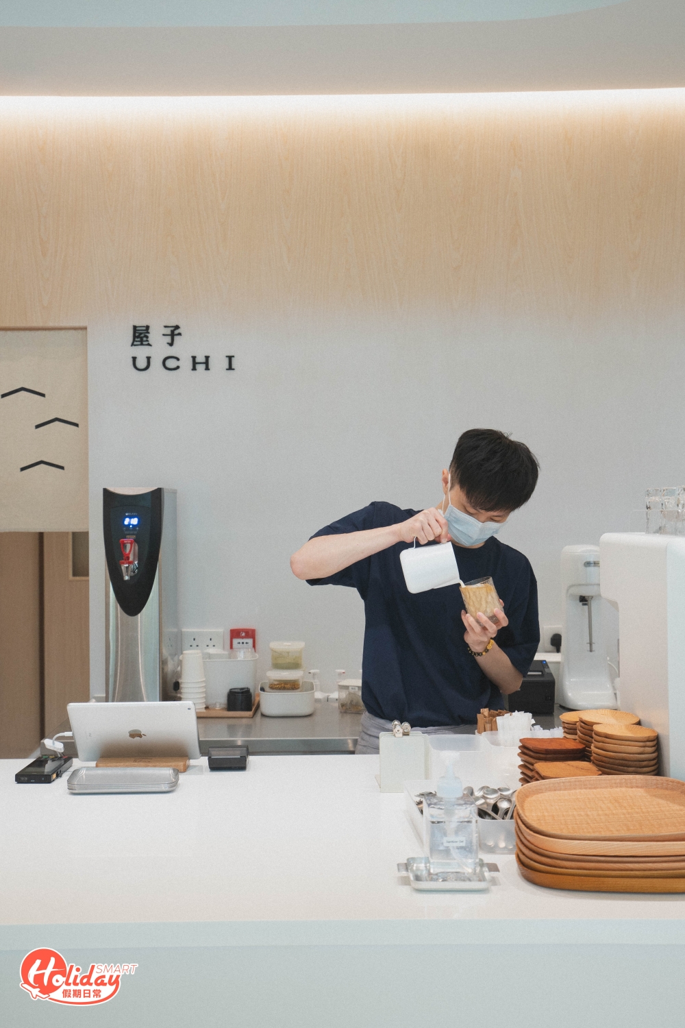 「屋子」在香港咖啡店界可謂有一定的人氣,主打日式家庭料理和各式各樣的自家製蛋糕。