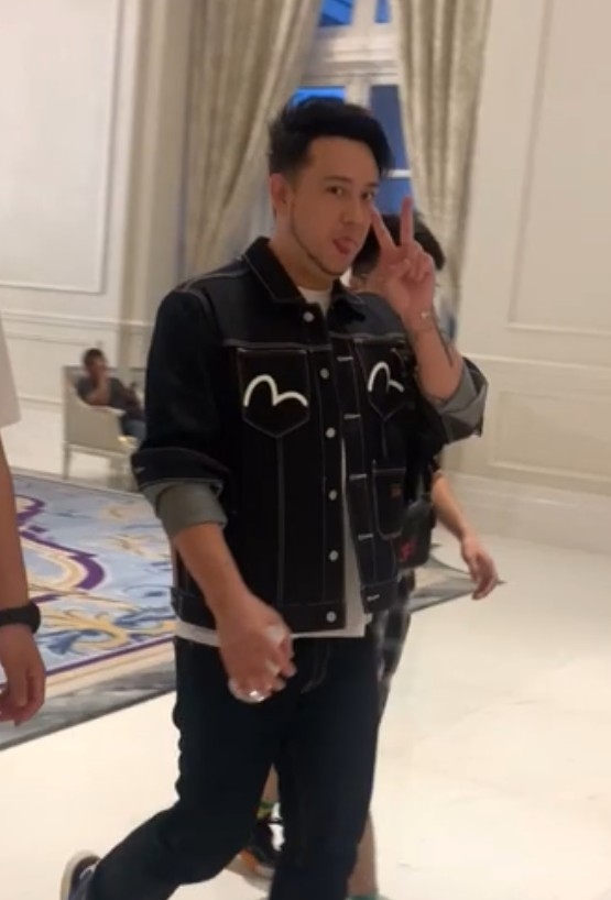 微博