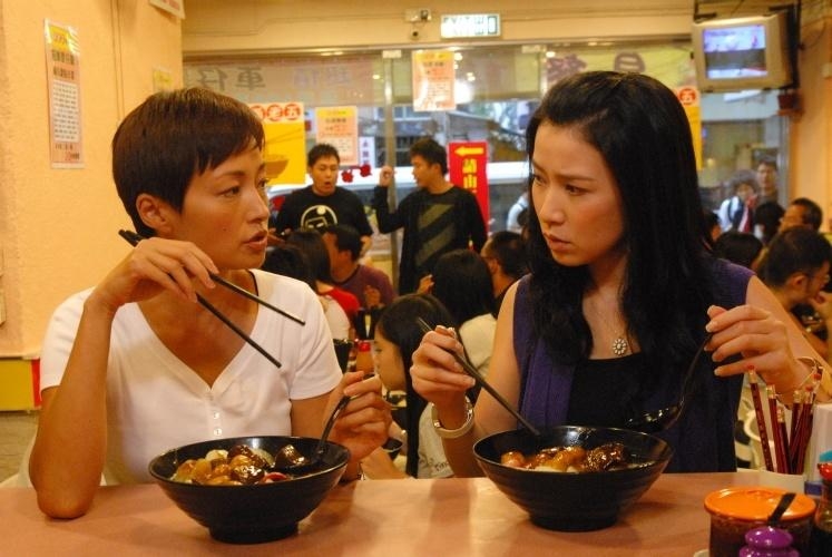 杭州一名女士(姓呂)日前去餐廳進餐