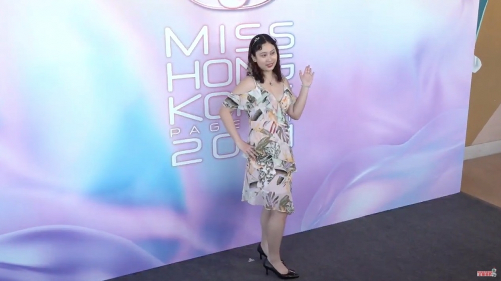 22歲嘅Kristen自稱come from東涌