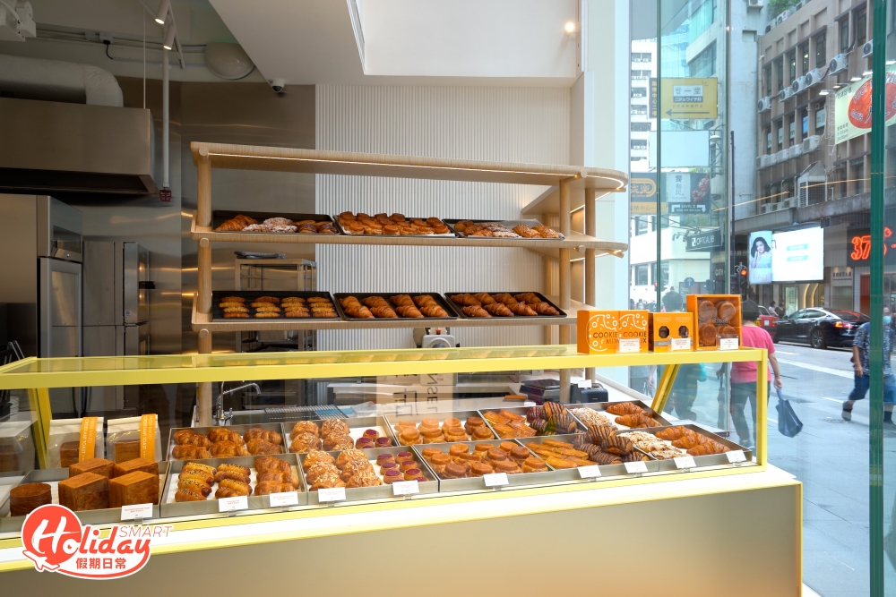 今次更為新店帶來兩款牛角包吐司以及一系列新鹹甜點,買回家享用一流。