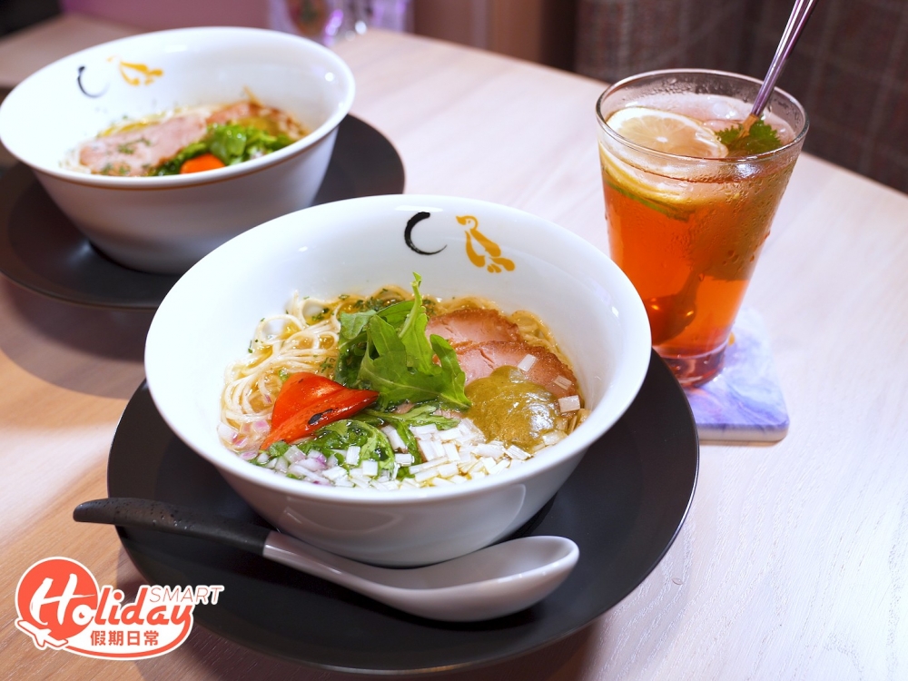 「牡蠣鹽味拉麵」