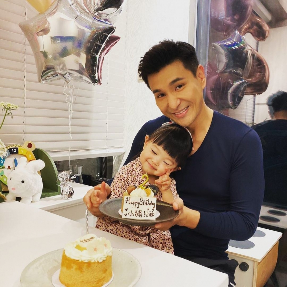 陳展鵬與女兒小豬比