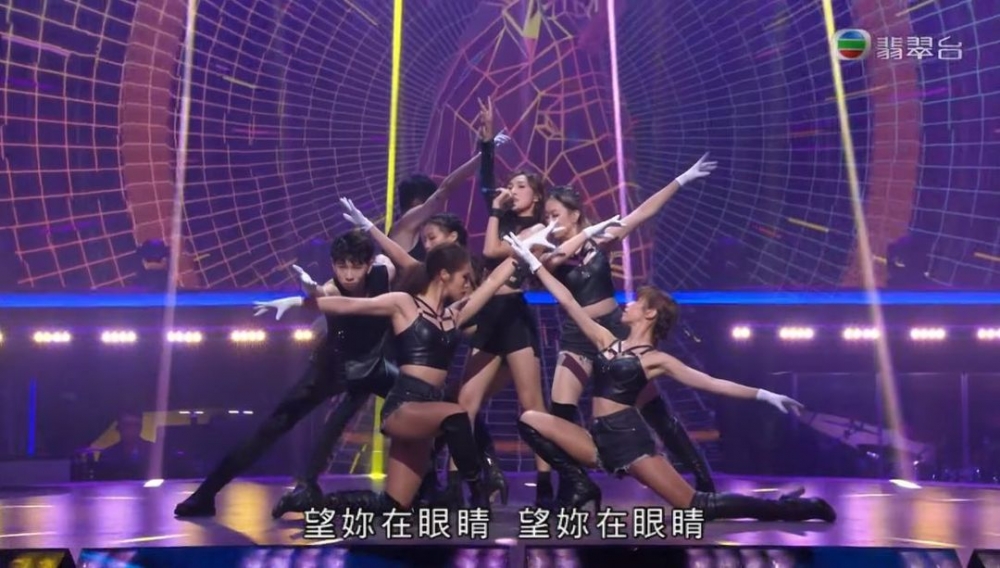 Yumi亦因為唱跳實力出色而喺節目尾段成為黑馬