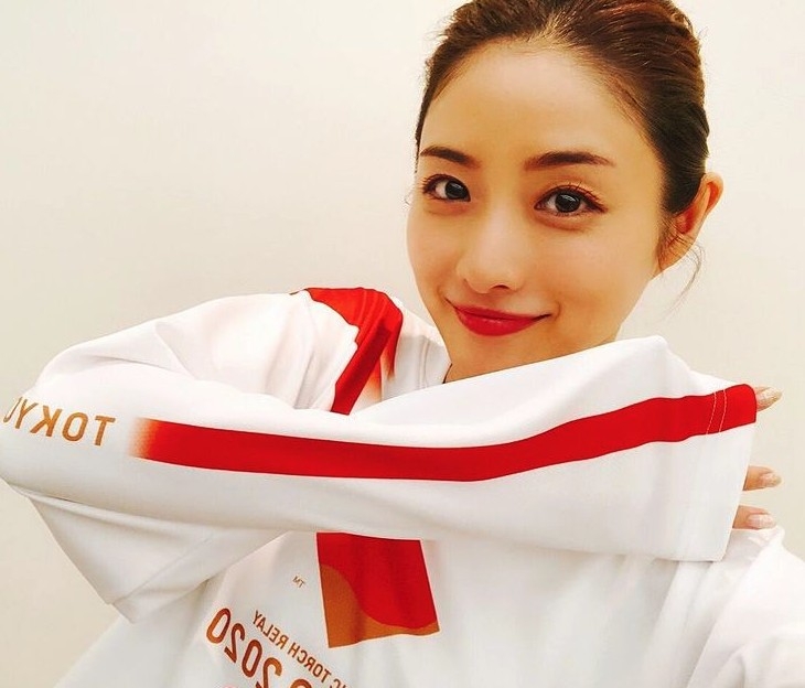 龔莉微博