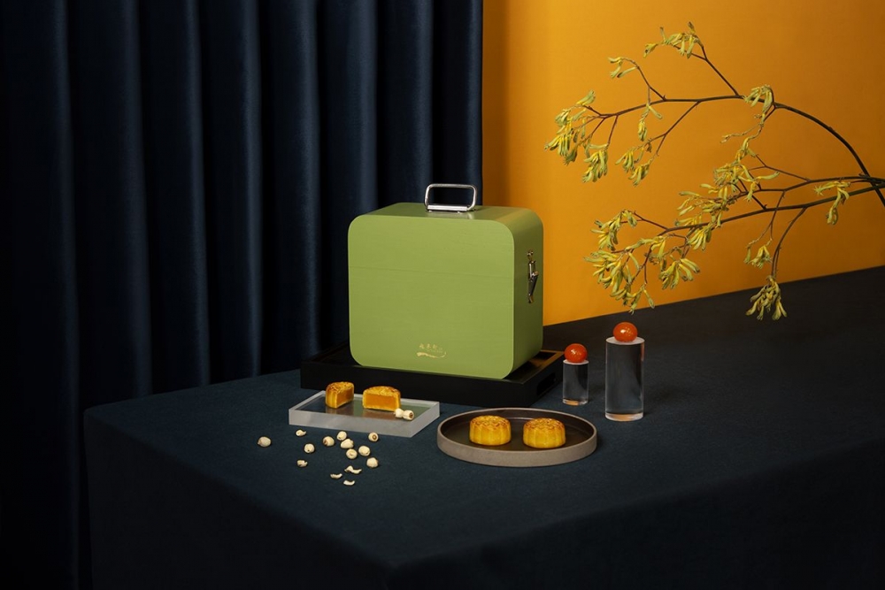 限量复古手提箱。