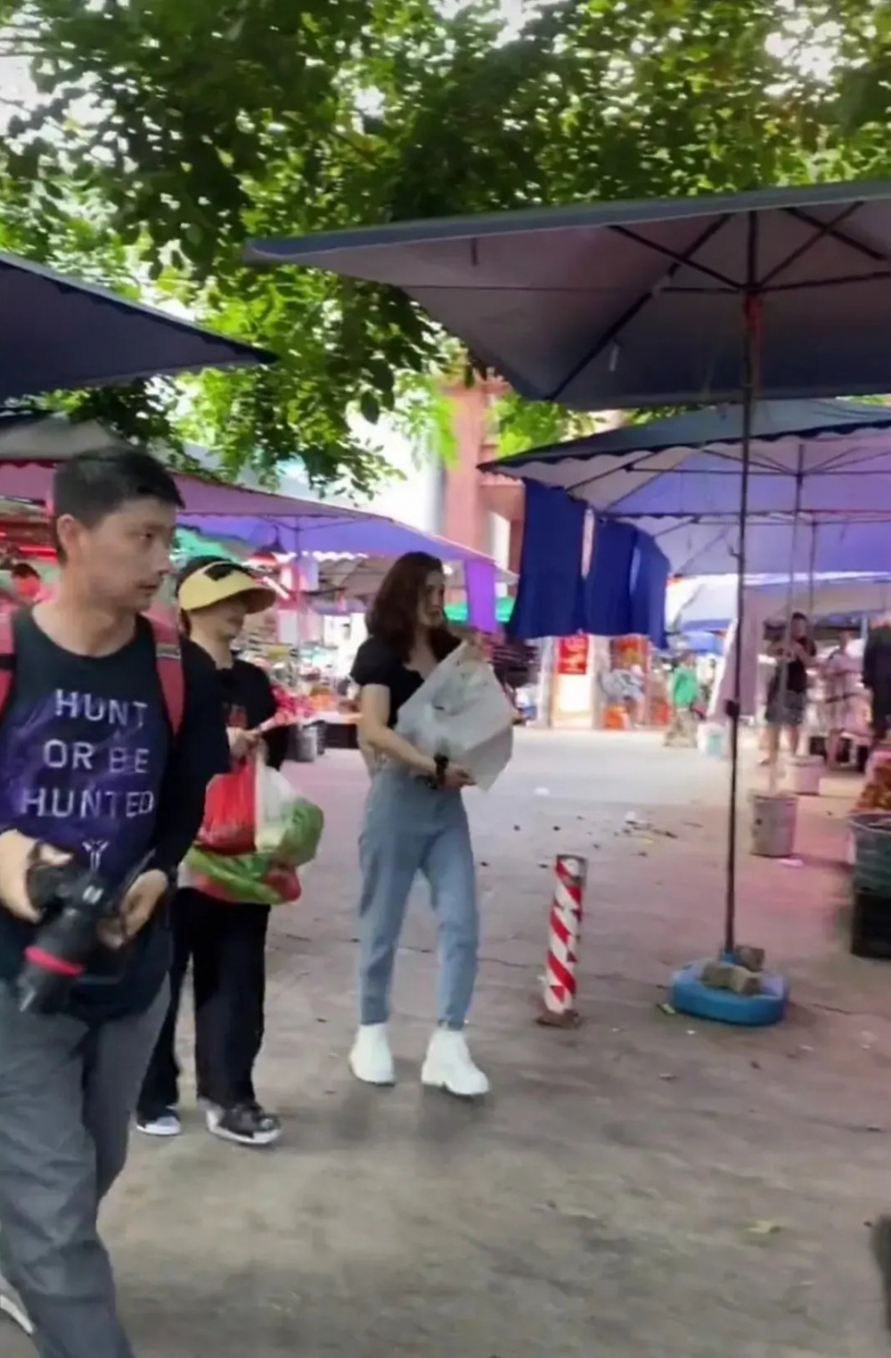 阿Sa阿嬌合體出演內地節目,兩人更一齊去街市買餸