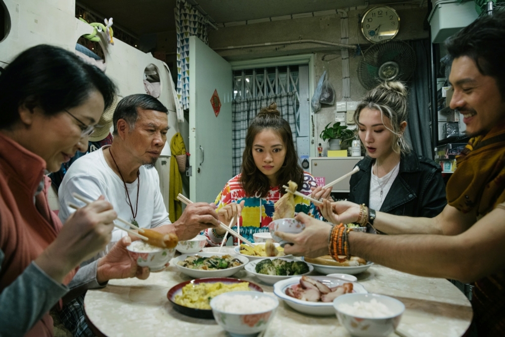 如果排隊上公屋,希望可以盡快生小朋友,然後3人排,太太亦要辭職過到入息限額