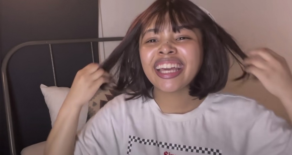 momo haha YouTube
