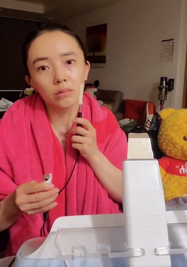 田志希微博