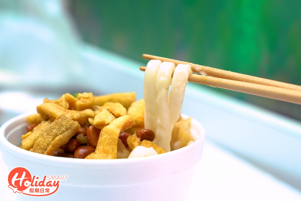 店舖豬油渣粉仔亦很受歡迎,粉仔軟滑掛湯,配料份量十足毫不吝嗇。