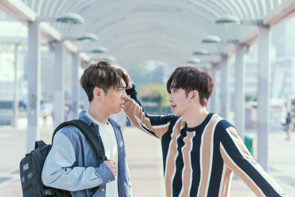 阿牧與阿田到大澳遊玩。