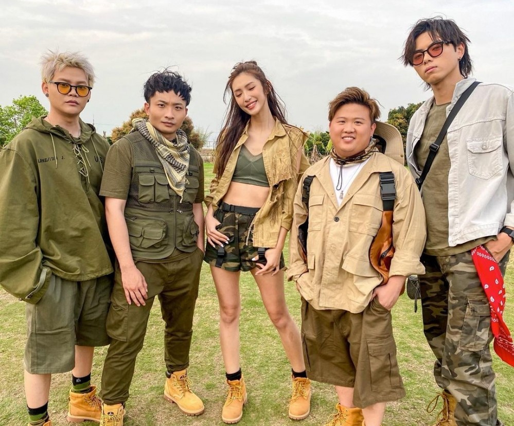 Christine喺《ERROR自肥企画》做「侏羅紀公主」，更向193獻吻