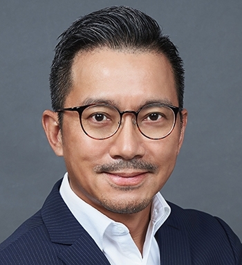 Chantel爸爸姚輝文
