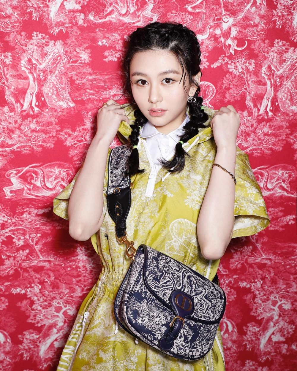 沈月 IG