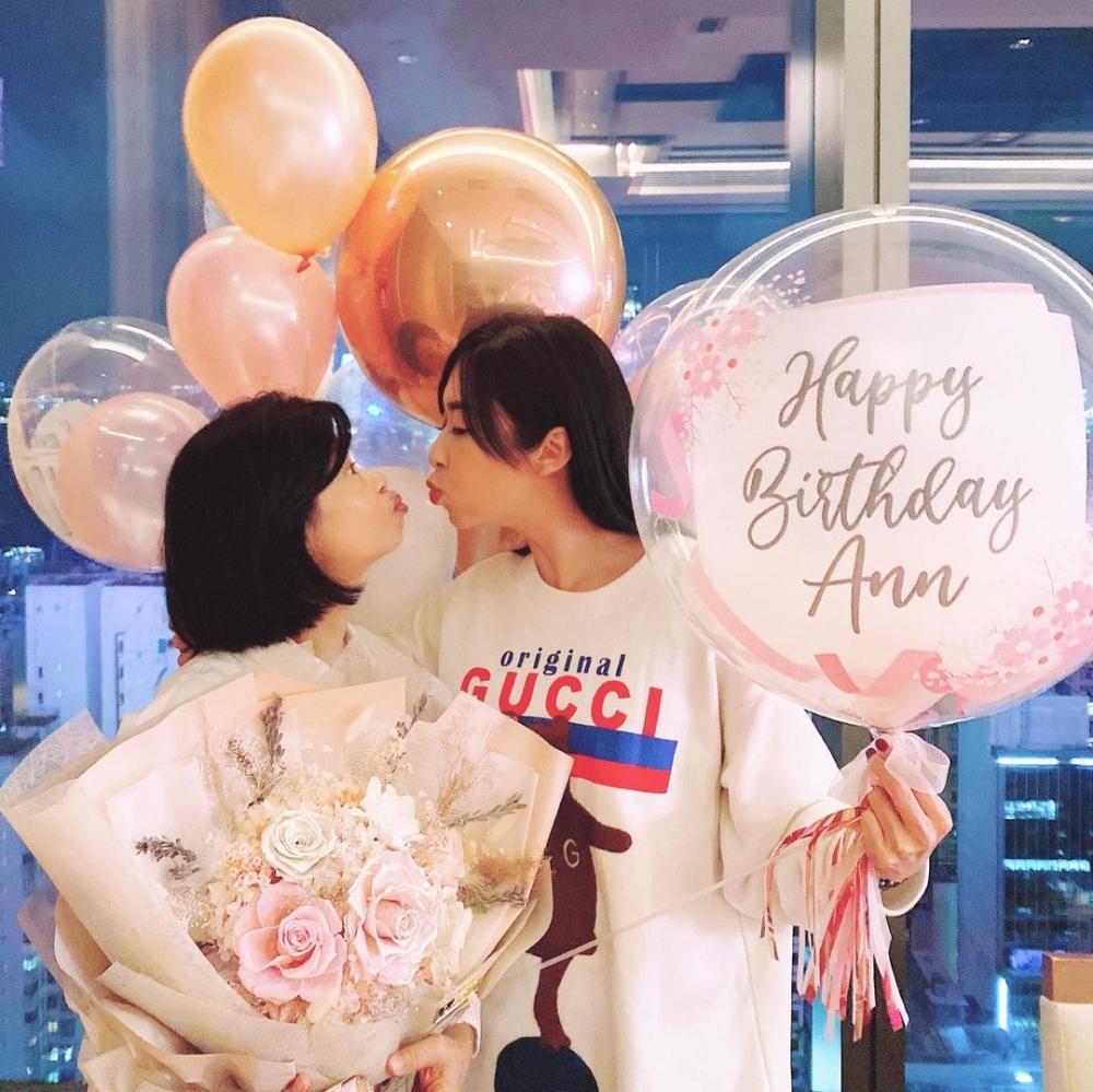 雪姨非常疼愛媽媽~