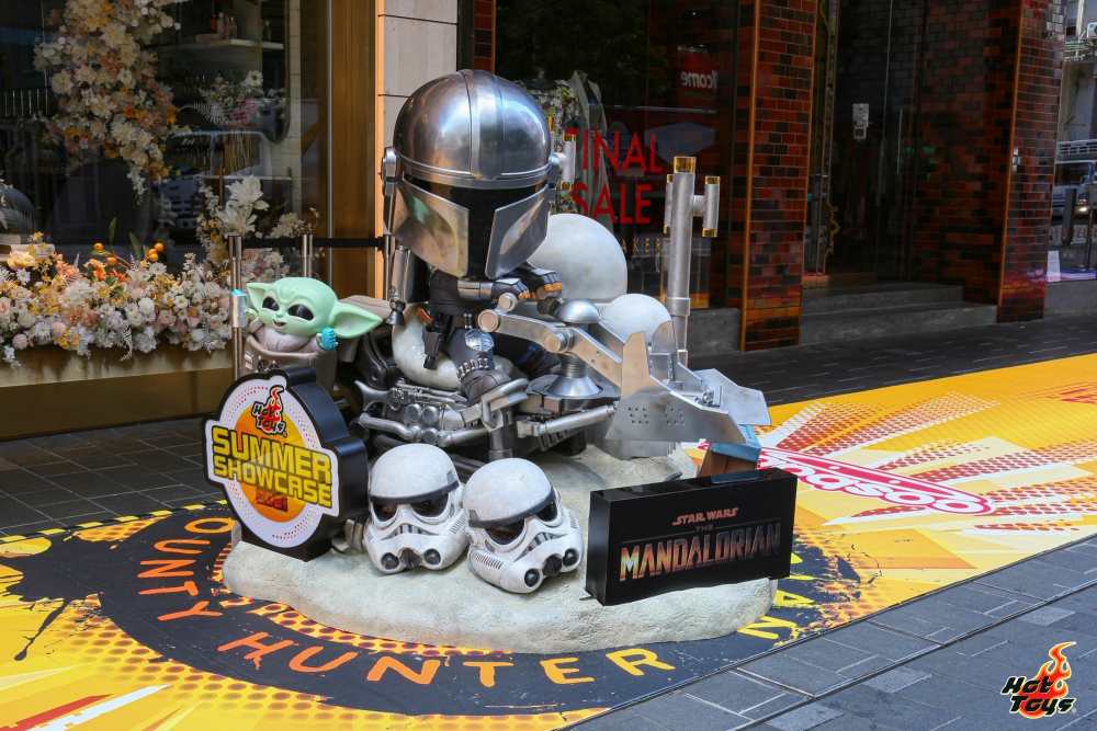 Hot Toys