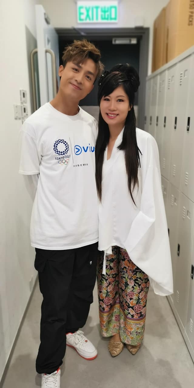 為拍宣傳照 化身為觀音菩薩