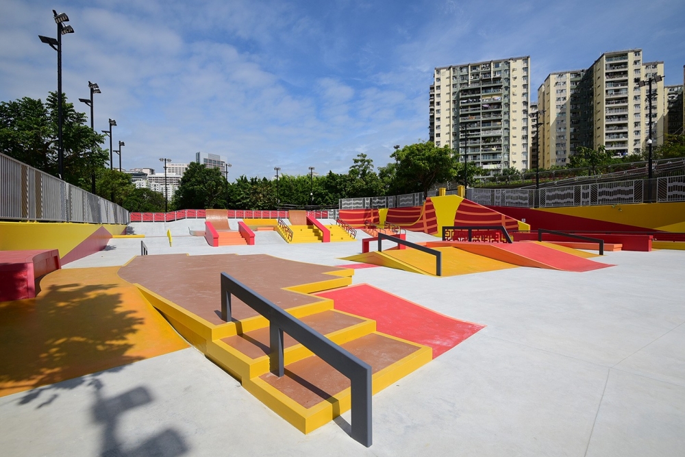 荔枝角公園滑板場。