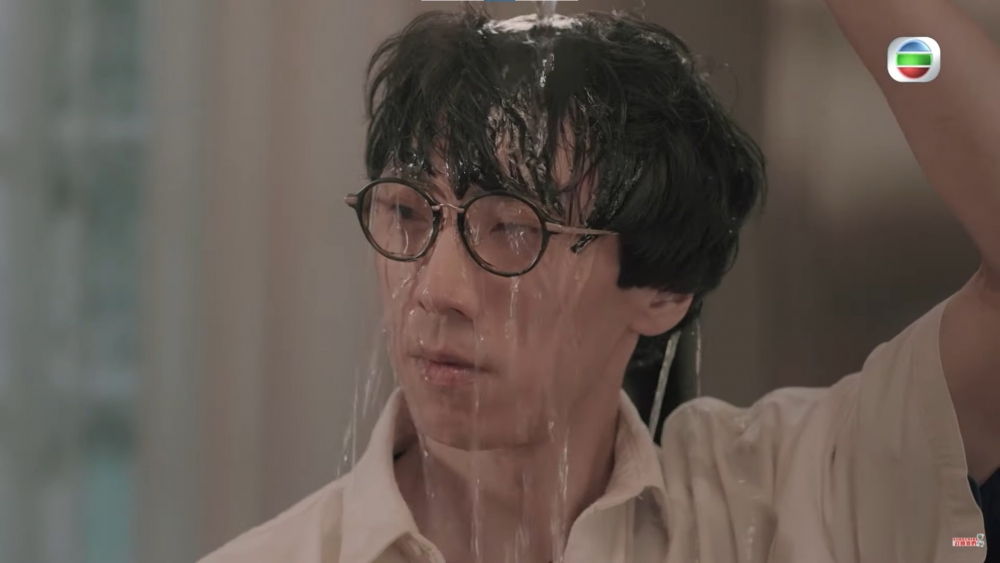 陸永飾演馬崎駿。