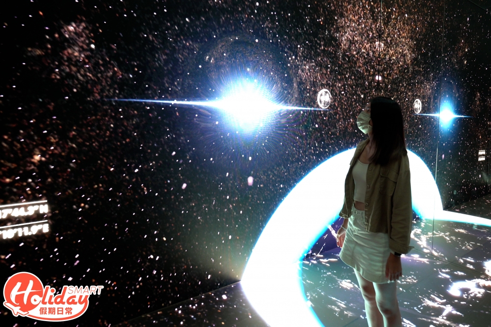 之後就可以踏入浩瀚宇宙星際,見證宇宙大爆炸的一瞬間,場面相當震憾!