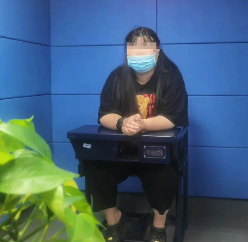 女子同照片中模樣十分不同!