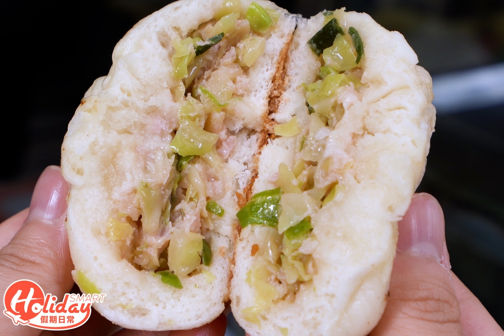 生煎包餡料滿溢,麵包更吸盡肉汁精華