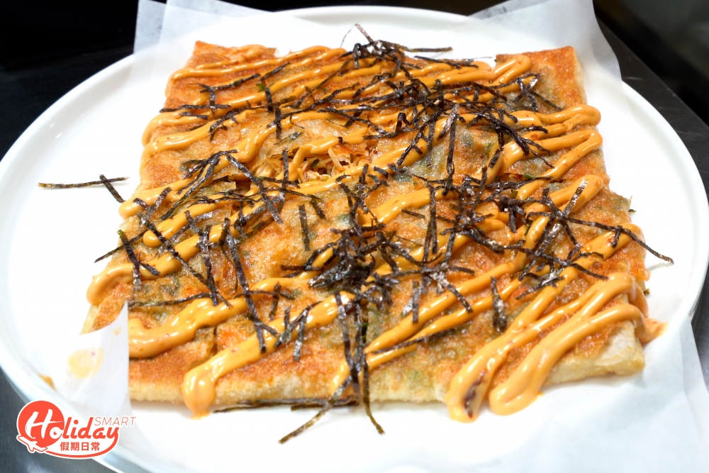 嗜辣一定要試麻辣雞絲口味,餡料用上泰國無激素雞肉絲,再以自家調製的麻辣醬醃製。