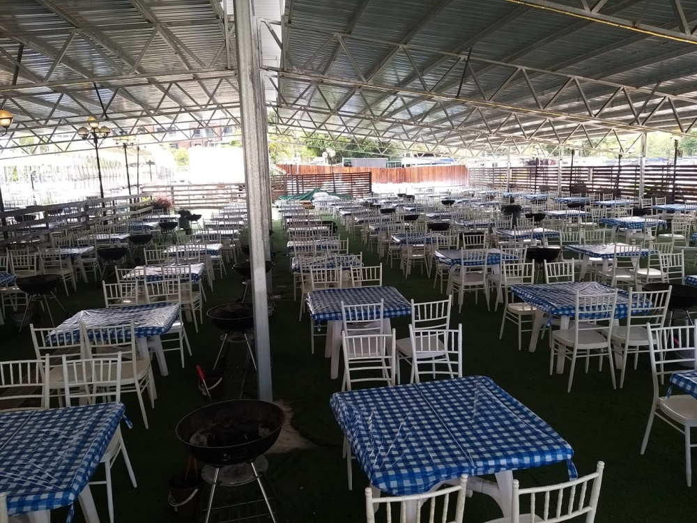 西貢海灣會燒烤會所Beach BBQ King擁有非常多的座位。