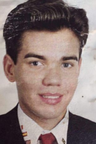 唔少網友睇過張舊照都指佢以前仲好睇