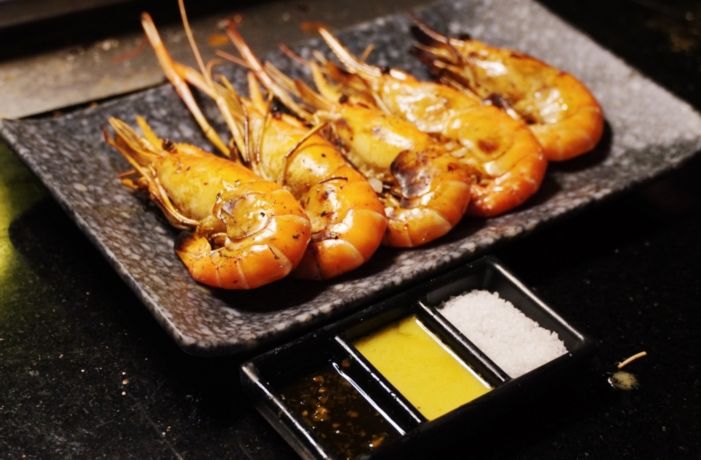 大欖燒烤可以食到肥美的大頭蝦!