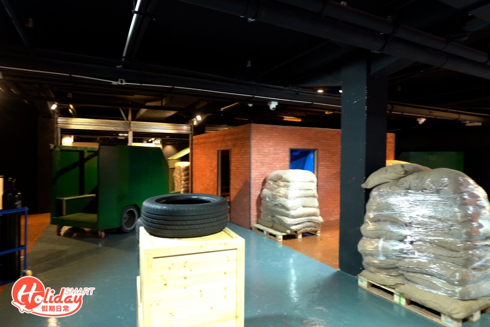 如果想尋求刺激便可去荔枝角新開的室內War Game場 War Zone,佔地2萬呎,除了一般槍戰外,還有多個刺激任務挑戰。