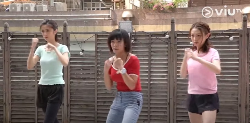 練拳就可以擺脫丫鬟命運?!