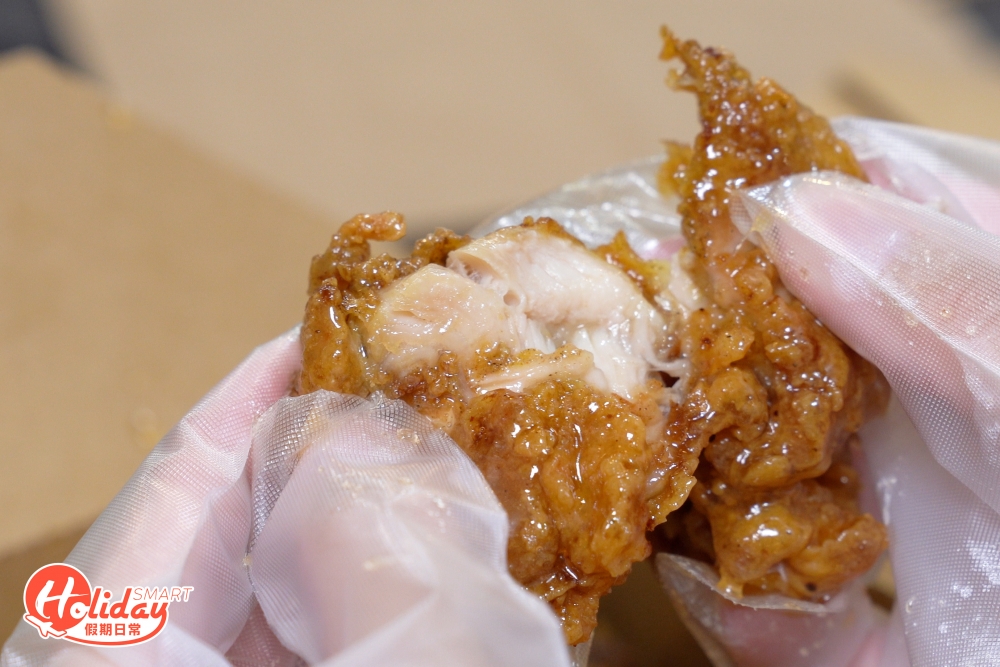 雞件炸得夠香脆,雞肉嫩滑保留到肉汁,食落唔覺很油膩,掃完街可以外賣回家享用。