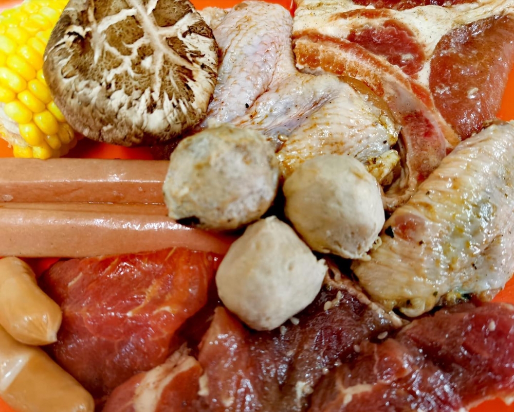 大美督嘉年華燒烤有各式各樣的燒烤食物選擇。