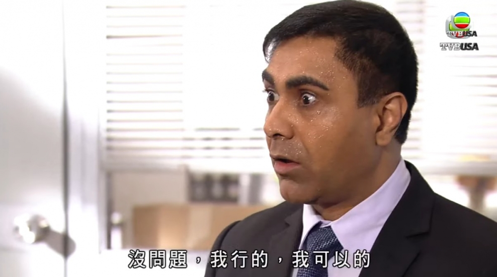 好奇員工們穿著西裝如何做運動?