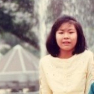 花姐原來曾經喺IG post過自己嘅童年照