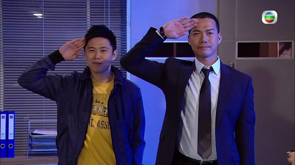 兩人喺2011年播出嘅TVB劇集《潛行狙擊》合作,謝天華飾演「梁笑棠(Laughing哥)」;MC Jin飾演Laughing哥下屬「楊立青(蠟青)」